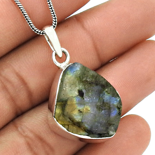 Rough Stone Natural Labradorite Solid 925 Silver Causal Pendant Handmade Jewelry