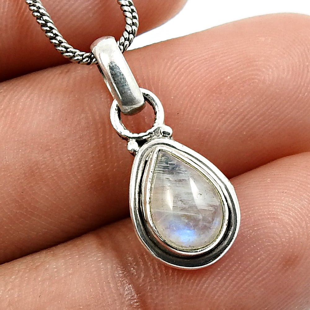 Natural Rainbow Moonstone Gemstone Pendant Bohemian 925 Silver For Women V89