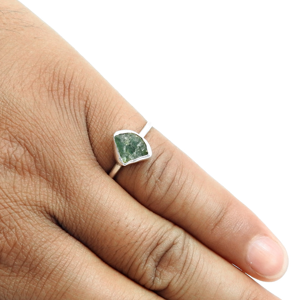 Rough Stone Emerald Gemstone 925 Sterling Silver Ring Size 6