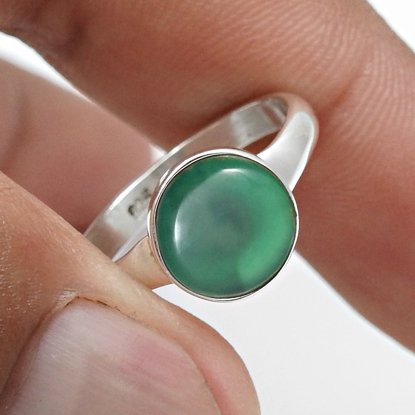 Round Green Onyx 925 Sterling Silver Band Promise Ring Jewelry