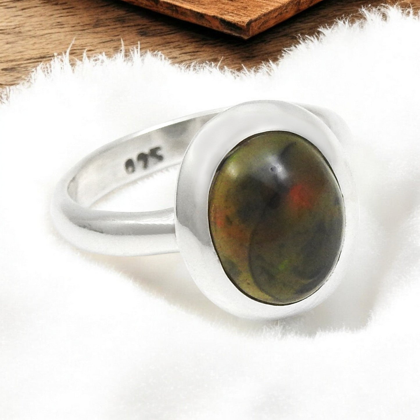 Natural Black Opal Solid Silver Bezel Daughter Band Christmas Gift Ring