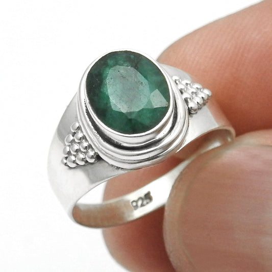 Emerald Gemstone 925 Solid Silver Elegant Promise Wife Band Engagement Ring