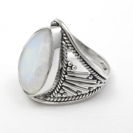 Rainbow Moonstone Handcrafted Band Ring Jewelry Solid 925 Silver