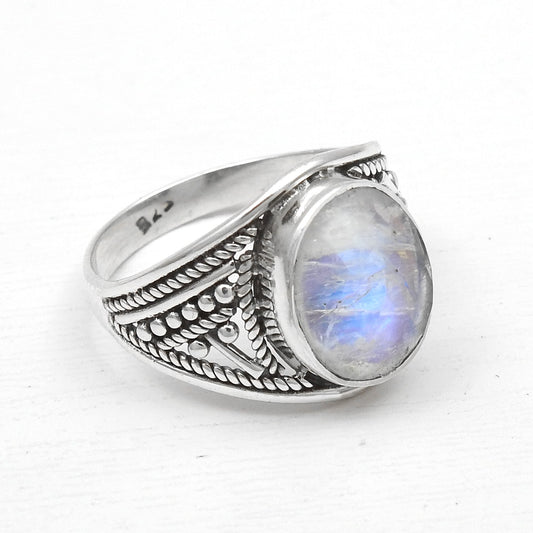 Oval Rainbow Moonstone 925 Silver Trendy Bezel Ring Size 7