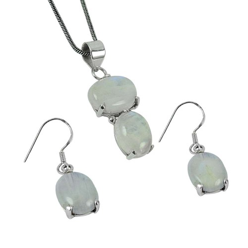 Lustrous 925 Sterling Silver Rainbow Moonstone Pendant and Earrings Set