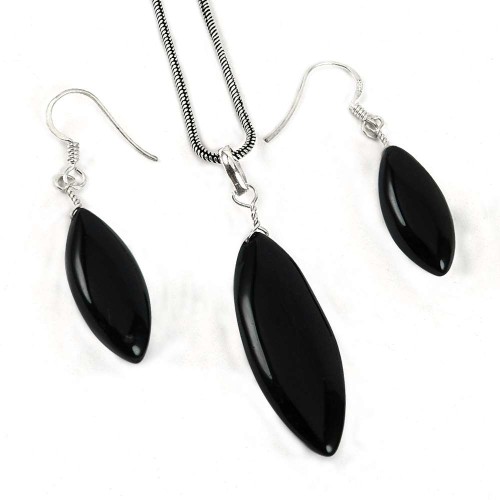 Good-Looking 925 Sterling Silver Black Onyx Gemstone Pendant and Earrings Set