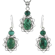 Graceful 925 Sterling Silver Turquoise Gemstone Pendant and Earrings Set
