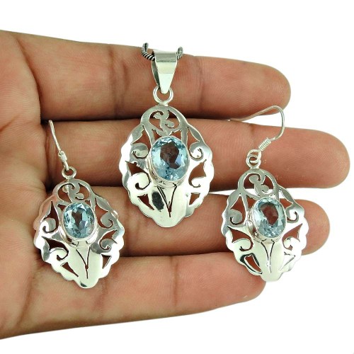 Beautiful Blue Topaz Gemstone 925 Sterling Silver Pendant and Earrings Set