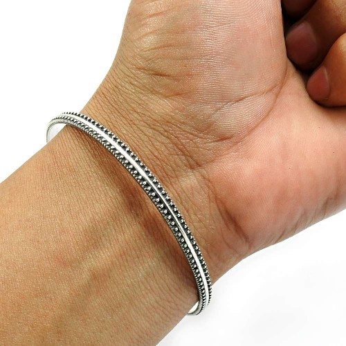 Solid 925 Sterling Silver Bangle Vintage Look Jewelry T5