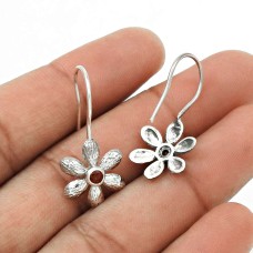 Dainty 925 Sterling Silver Garnet Gemstone Flower Earring Handmade Jewelry R13