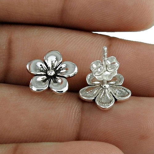 Pale Beauty Solid 925 Sterling Silver Flower Earring