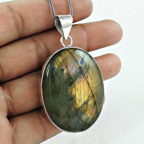 New Exclusive Style!! 925 Sterling Silver Labradorite Pendant