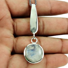 Fetching ! Rainbow Moonstone 925 Sterling Silver Pendant
