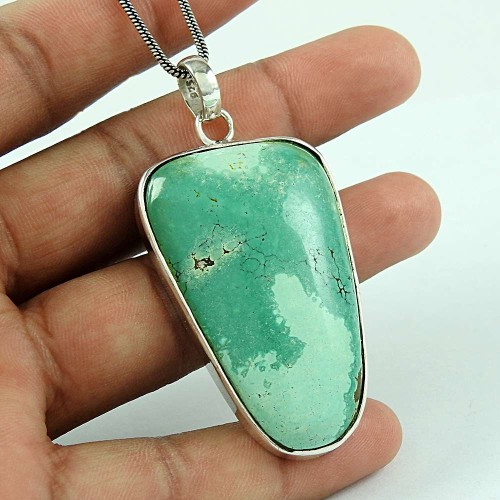 Graceful 925 Sterling Silver Turquoise Gemstone Pendant Jewellery