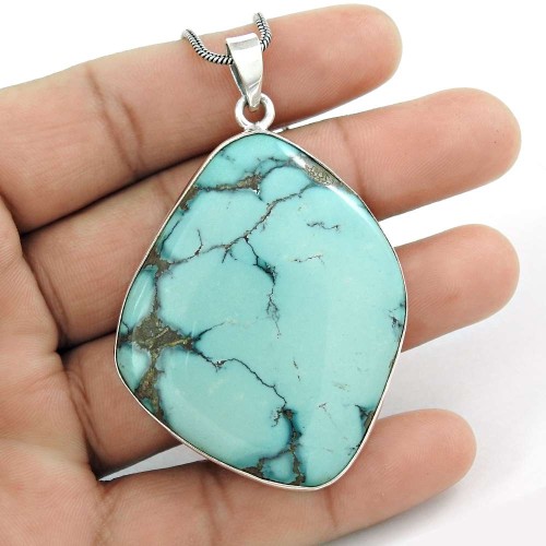 Kiss!! 925 Sterling Silver Turquoise Pendant