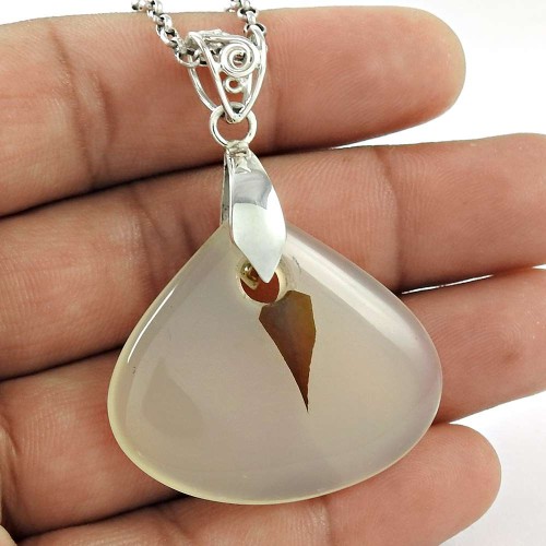 925 Sterling Silver Indian Jewellery Traditional Designer Chalcedony Gemstone Pendant Fabricant