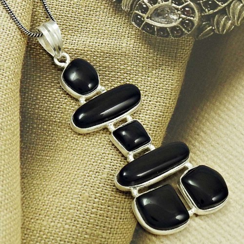 Daily Wear 925 Sterling Silver Black Onyx Gemstone Inukshuk Pendant Vintage Jewelry S18
