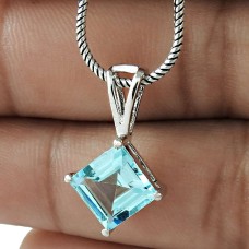 Lovely Rhodium Plated 925 Sterling Silver Blue Topaz Gemstone Pendant Vintage Jewelry