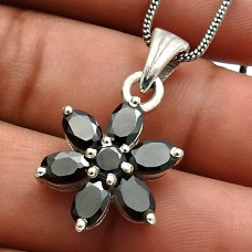 Birthday Gift 925 Sterling Silver Jewelry Onyx Gemstone Flower Pendant J10