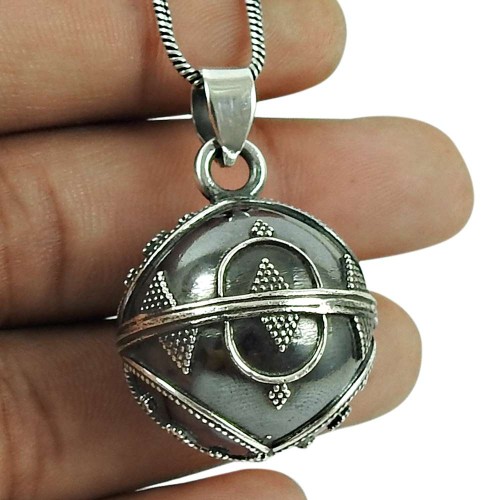 Scrumptious 925 Sterling Silver Ball Pendant Beaitiful 925 Sterling Silver Jewellery
