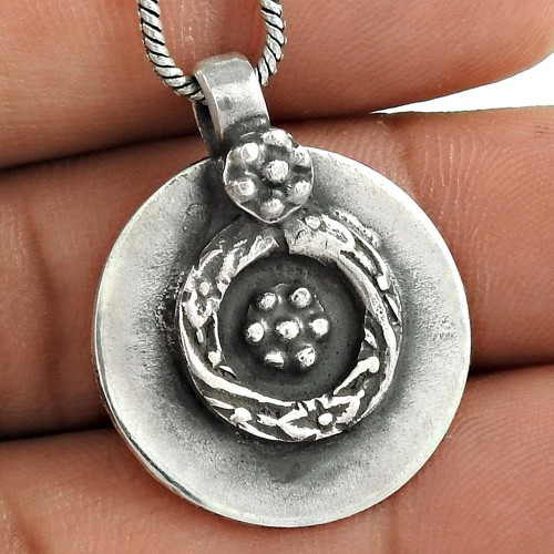 Very Delicate!! 925 Sterling Silver Pendant