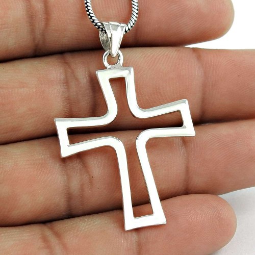 Gorgeous Design 925 Sterling Silver Cross Pendant Supplier India