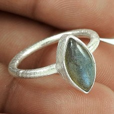 Paradise Bloom 925 Sterling Silver Labradorite Gemstone Ring