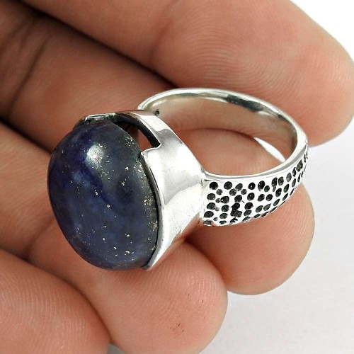 Classy Style ! 925 Sterling Silver Lapis Ring