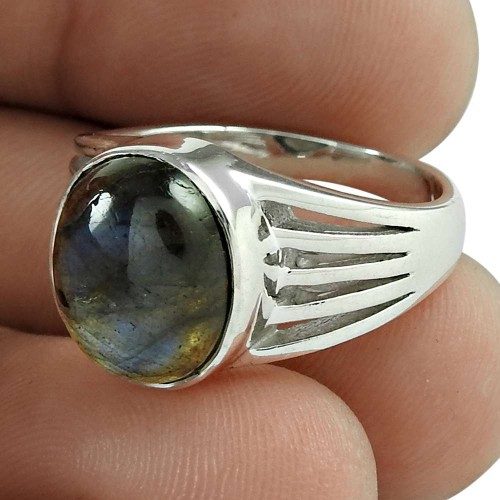 Seemly 925 Sterling Silver Labradorite Gemstone Ring