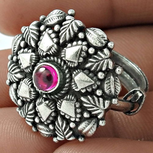 Lovely 925 Sterling Silver Ruby Gemstone Ring Vintage Look Jewelry