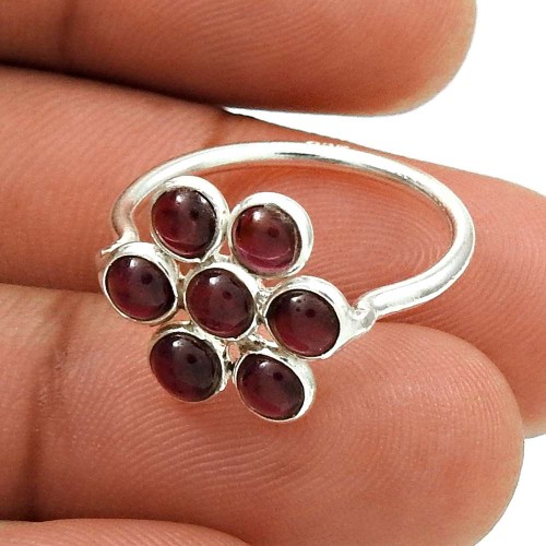 Pleasing 925 Sterling Silver Garnet Gemstone Ring Size 8 Jewelry C23