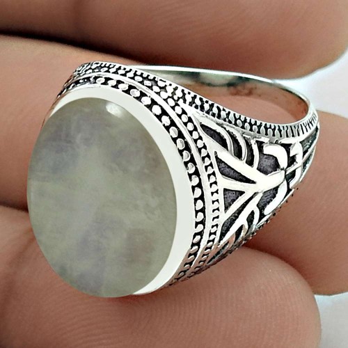Graceful 925 Sterling Silver Rainbow Moonstone Gemstone Ring Size 7 Handmade Jewelry G41