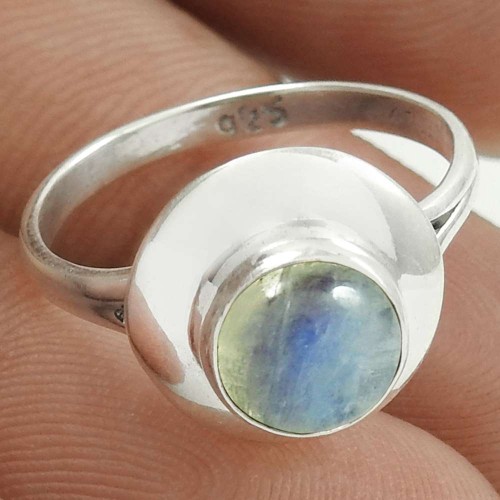 Lustrous 925 Sterling Silver Rainbow Moonstone Gemstone Ring Size 6 Handmade Jewelry G85