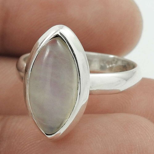 Natural RAINBOW MOONSTONE Ring Size 7 925 Solid Sterling Silver HANDMADE II68