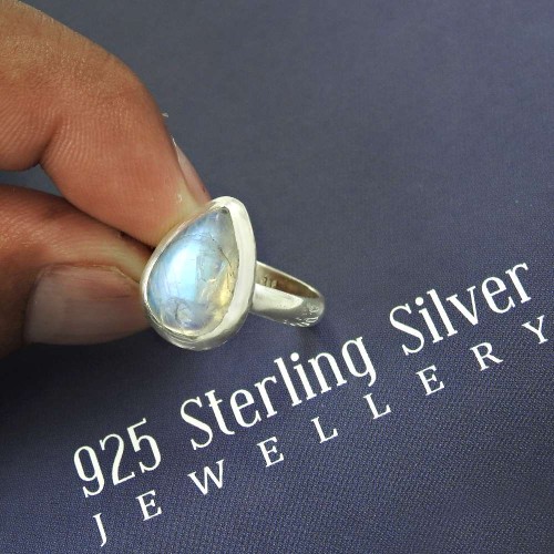 HANDMADE 925 Solid Sterling Silver Natural RAINBOW MOONSTONE Ring Size 7 NN68