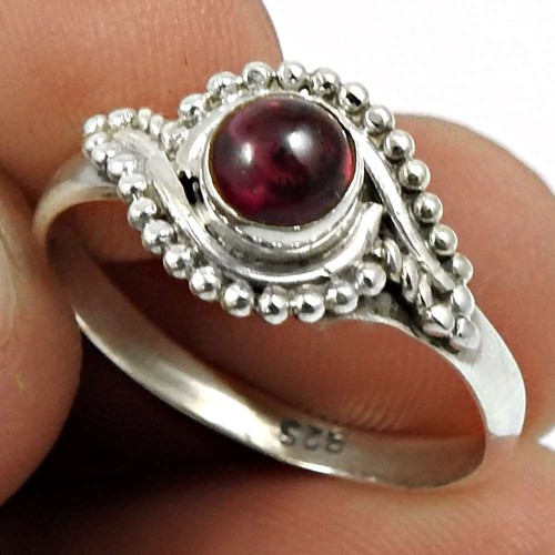 Garnet Gemstone Ring 925 Sterling Silver Traditional Jewelry V31