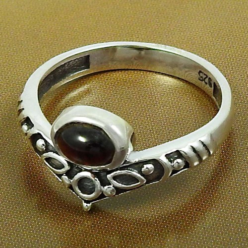 Garnet Gemstone Ring 925 Sterling Silver Ethnic Jewelry M51