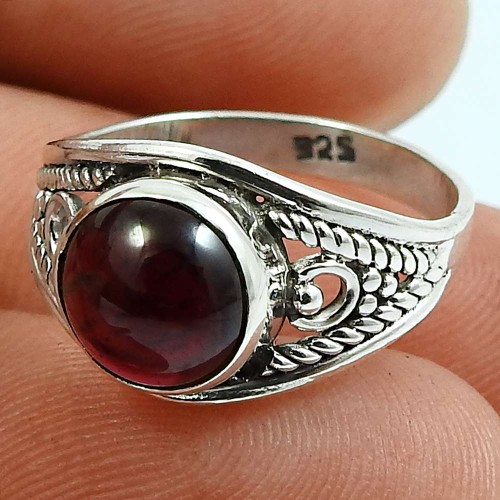 Garnet Gemstone Ring 925 Sterling Silver Vintage Jewelry E62