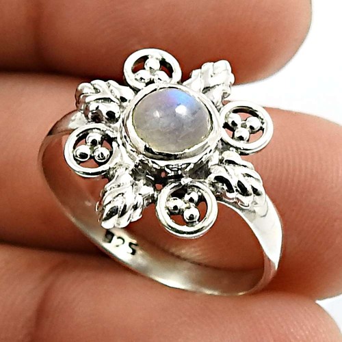 Round Shape Rainbow Moonstone Gemstone Jewelry 925 Silver Ring Size 8.5 D20