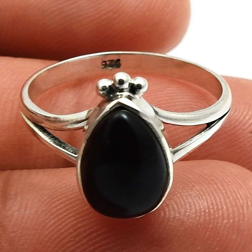 Onyx Gemstone Jewelry 925 Fine Sterling Silver Ring Size 7.5 N10