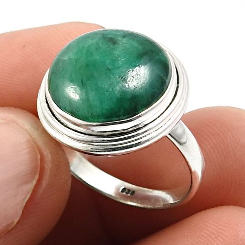 Emerald Gemstone Ring Size 8 925 Sterling Silver HANDMADE Jewelry V5