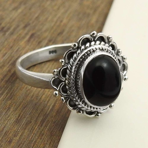 Black Onyx Gemstone Jewelry 925 Sterling Silver Ring Size 7 C53