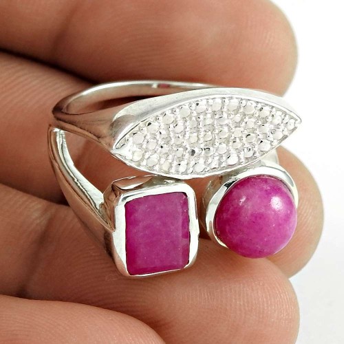 Scrumptious 925 Sterling Silver Pink Rainbow Moonstone Gemstone Ring Jewelry