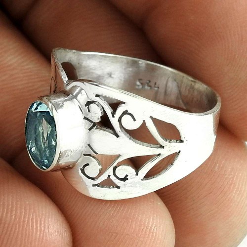 Fabulous !! Blue Topaz Gemstone 925 Sterling Silver Ring