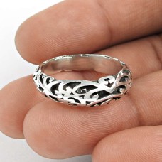 Nice Looking!! 925 Sterling Silver Ring