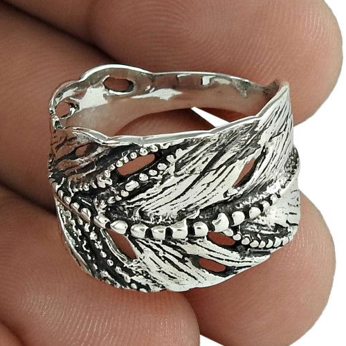 Classic Design Oxidized 925 Sterling Silver Leaf Ring