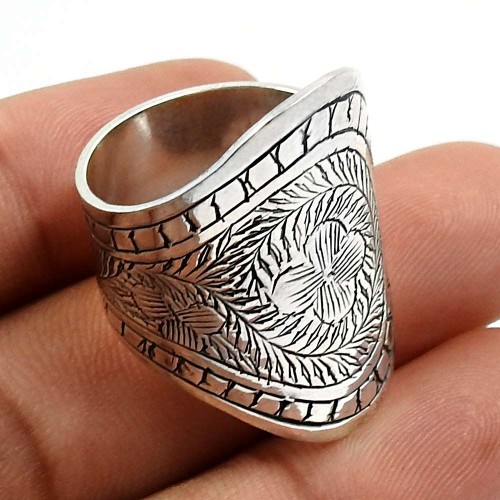 HANDMADE Indian Jewelry 925 Solid Sterling Silver Artisan Ring Size 8 H33